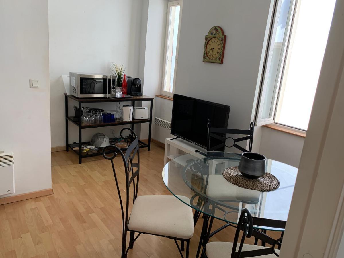 Biarritz Centre, Pres Avenue De Verdun, Cosy Apt 2 Pieces , Salon , Chambre Separe, Rue Tres Calme A 10 Minutes A Pied De La Grande Plage Eksteriør billede