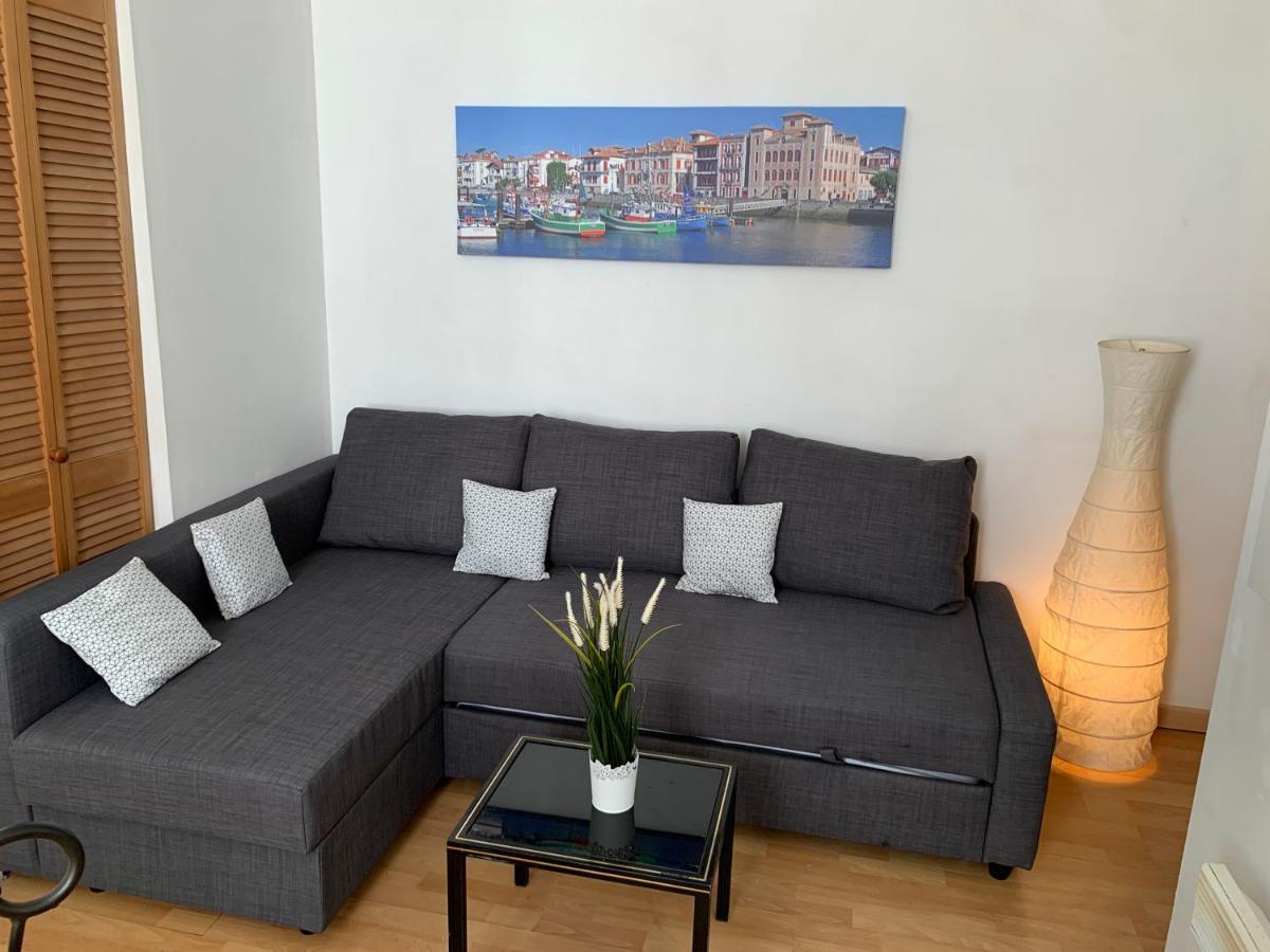 Biarritz Centre, Pres Avenue De Verdun, Cosy Apt 2 Pieces , Salon , Chambre Separe, Rue Tres Calme A 10 Minutes A Pied De La Grande Plage Eksteriør billede